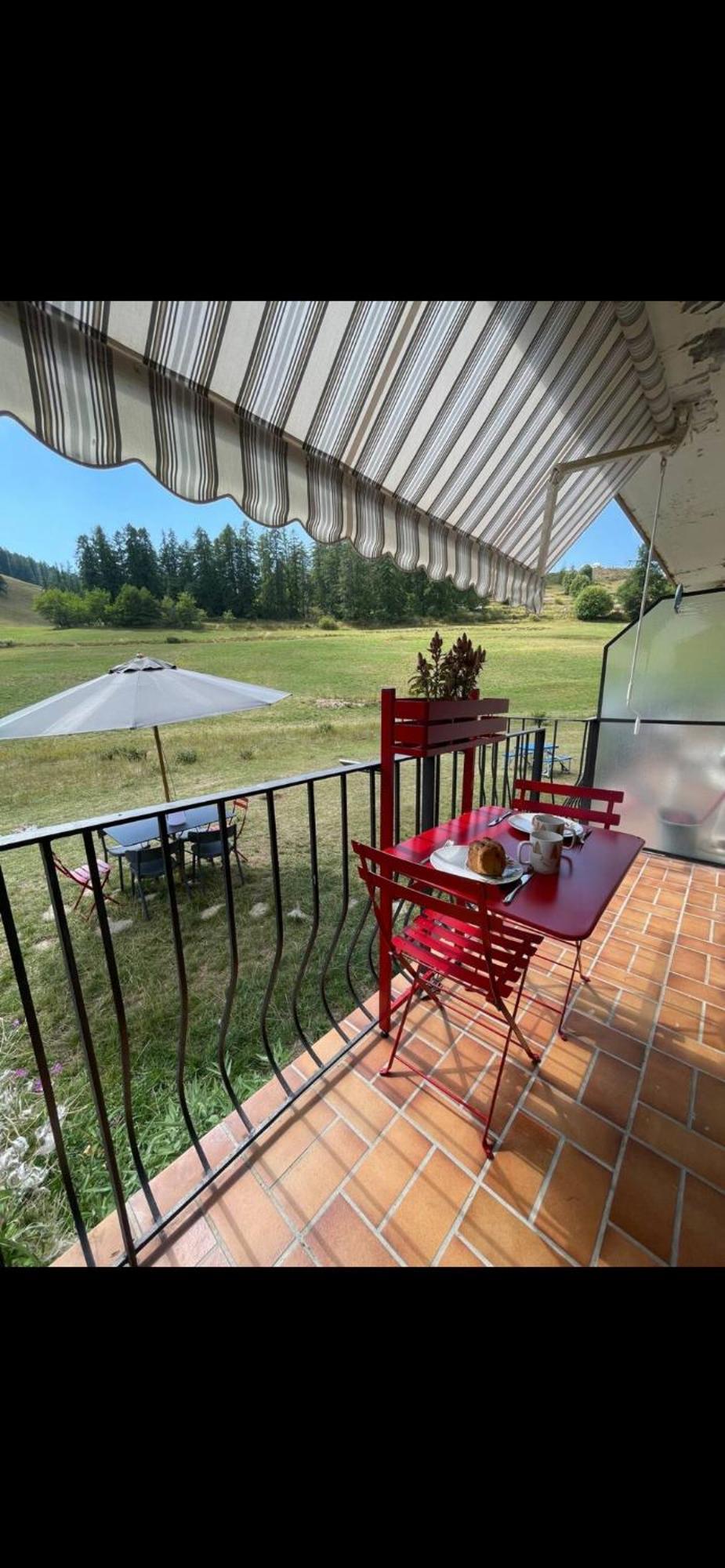 Studio Lumineux Avec Vue Et Acces Sur Les Pistes ! Coup De Coeur Valberg Extérieur photo